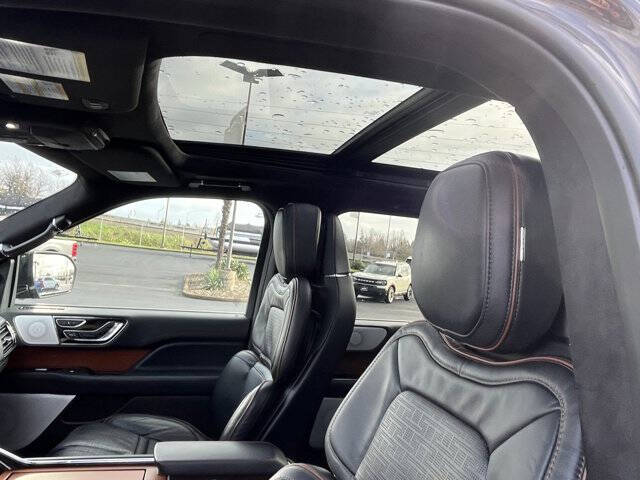 2024 Lincoln Navigator L Black Label