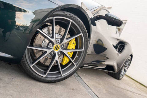 2025 Lotus Emira V6 Base