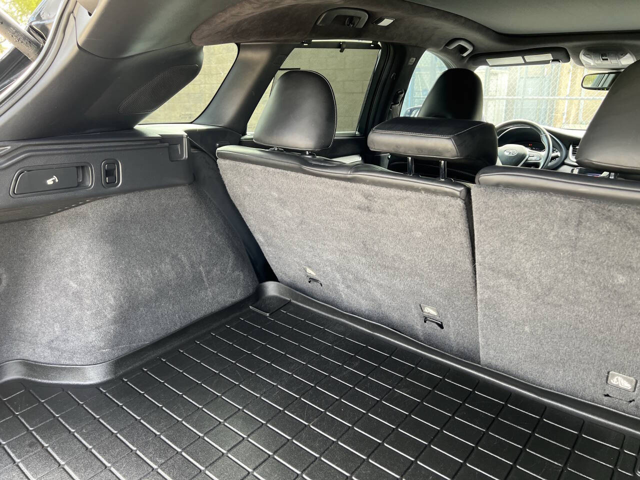 Used Car 2019 Infiniti Qx50  Essential 4dr Crossover For Sale Under $12,000 In Austin, Texas