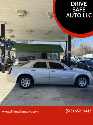 2007 Chrysler 300 for sale at DRIVE SAFE AUTO LLC in Springfield OH