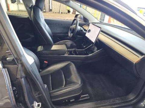 2020 Tesla Model 3 Standard Range Plus