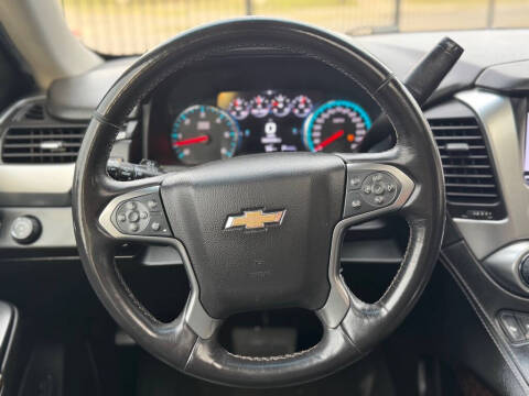 2017 Chevrolet Suburban LT