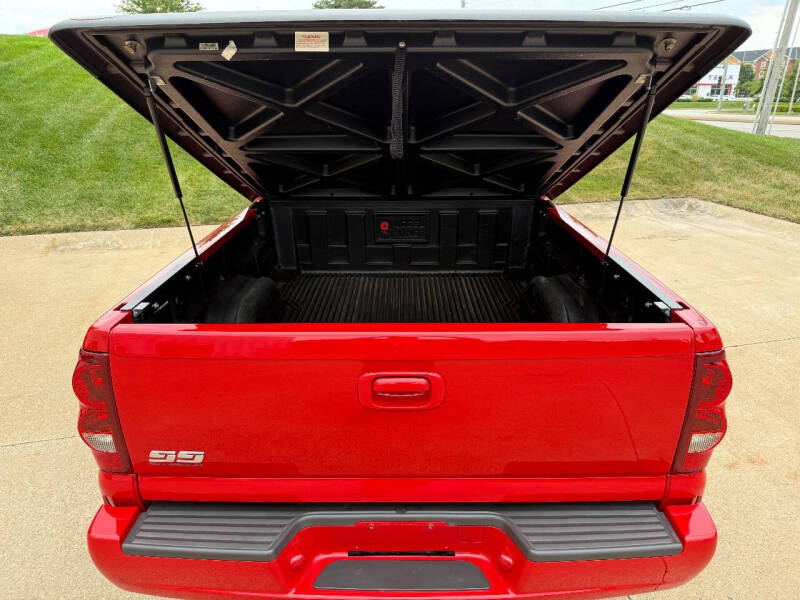 2003 Chevrolet Silverado 1500 SS