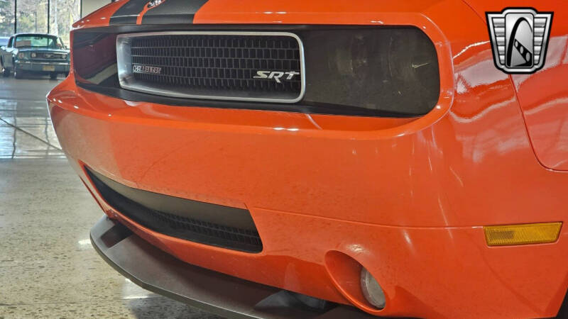 2009 Dodge Challenger SRT8