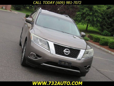 2014 Nissan Pathfinder SV