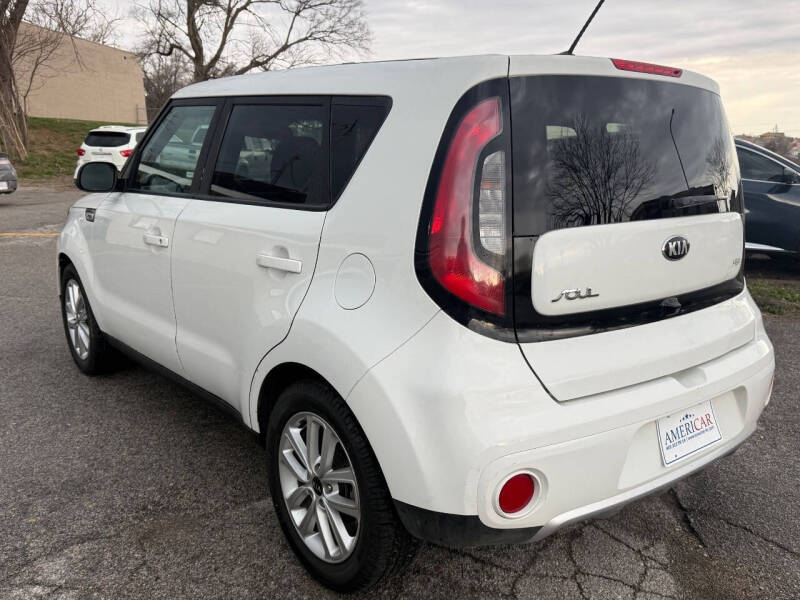 2017 Kia Soul +