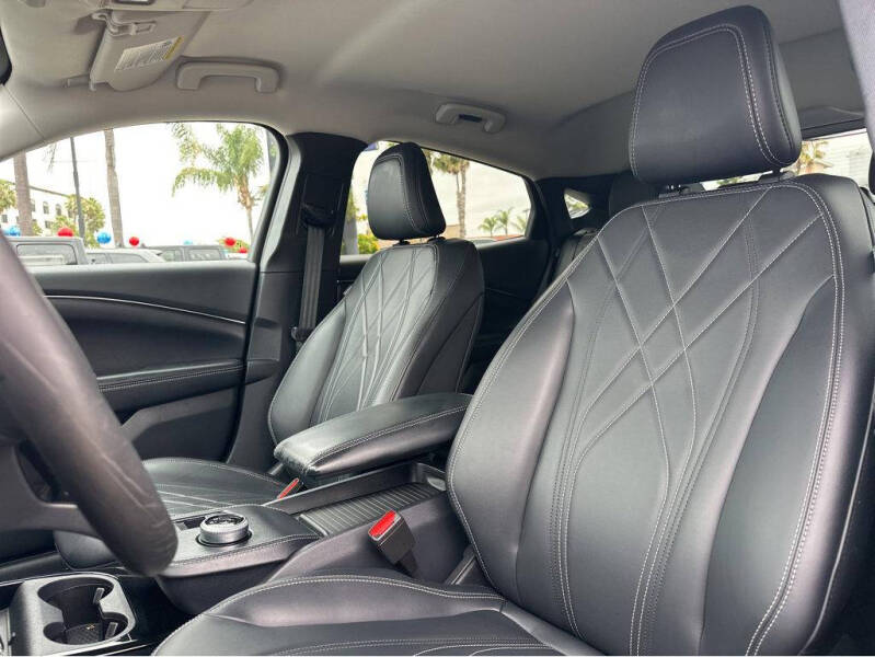 2023 Ford Mustang Mach-E Select