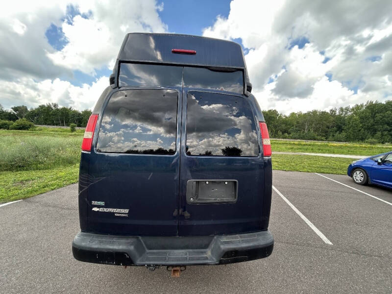2011 Chevrolet Express LS 3500