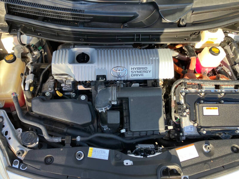 2013 Toyota Prius Two