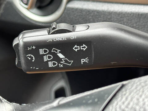 2015 Volkswagen Passat 1.8T Limited Edition