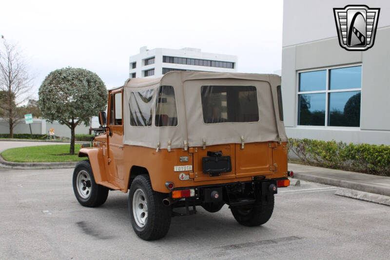 1974 Toyota Land Cruiser