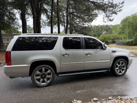 2011 Cadillac Escalade ESV Luxury
