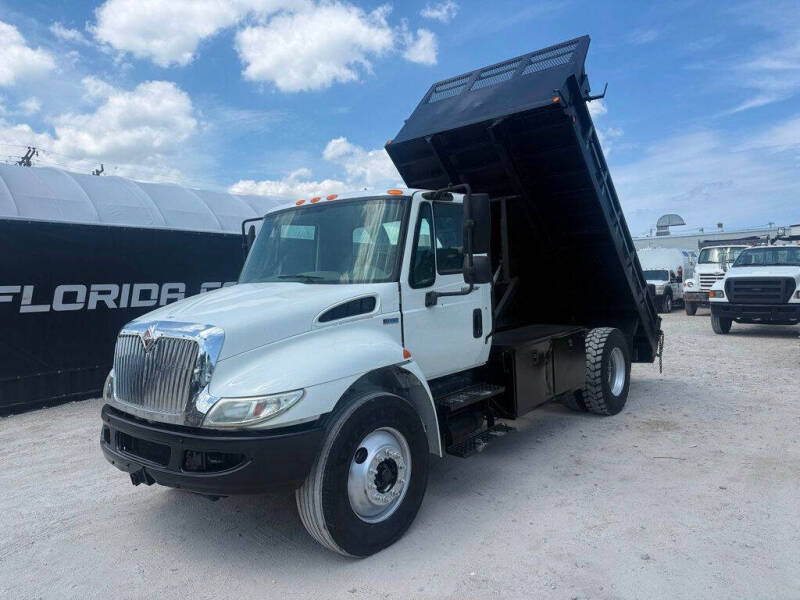 2014 International DuraStar 4300