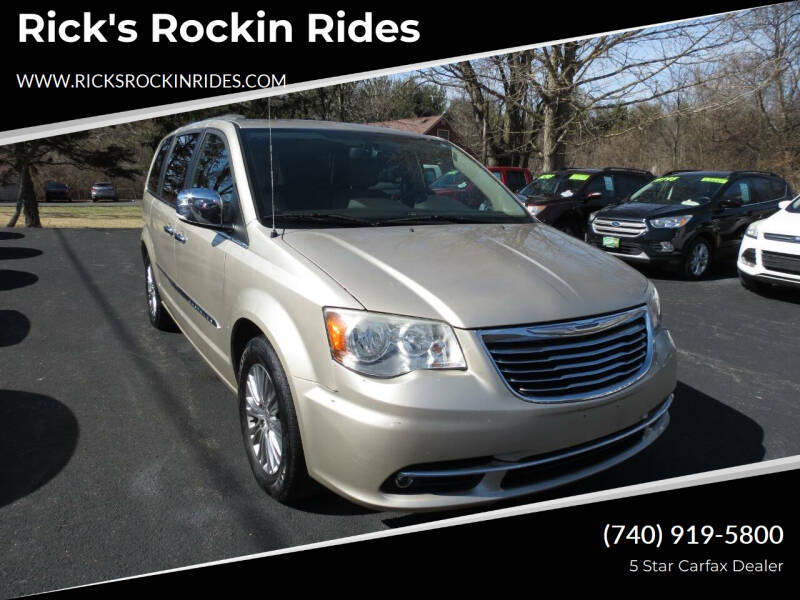 2013 Chrysler Town and Country for sale at Rick's Rockin Rides in Reynoldsburg OH