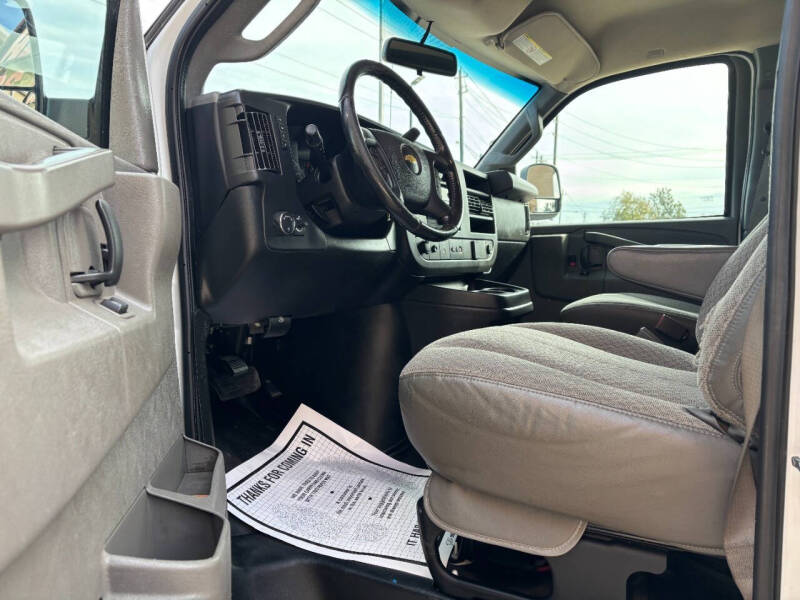 2020 Chevrolet Express 2500