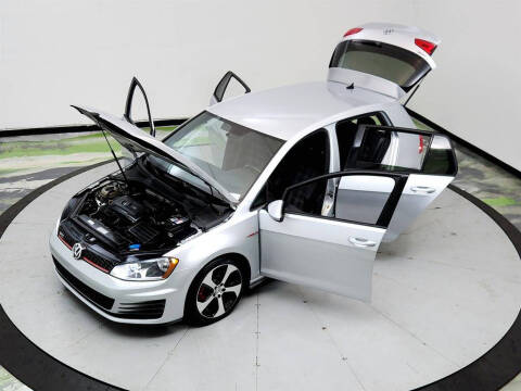 2016 Volkswagen Golf GTI S