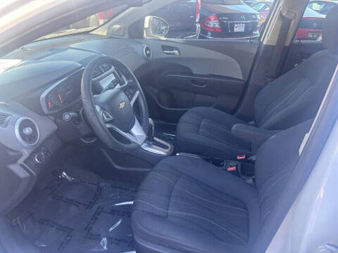 2017 Chevrolet Sonic LT Auto