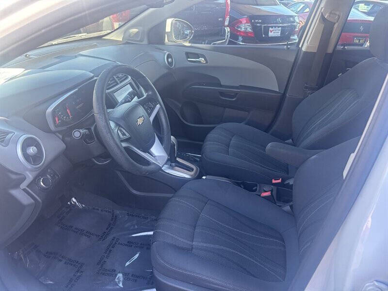 2017 Chevrolet Sonic LT Auto