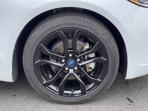 2019 Ford Fusion SEL