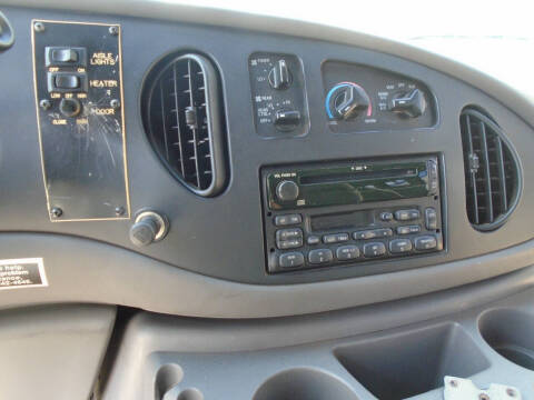 2000 Ford E-Series E-450 SD