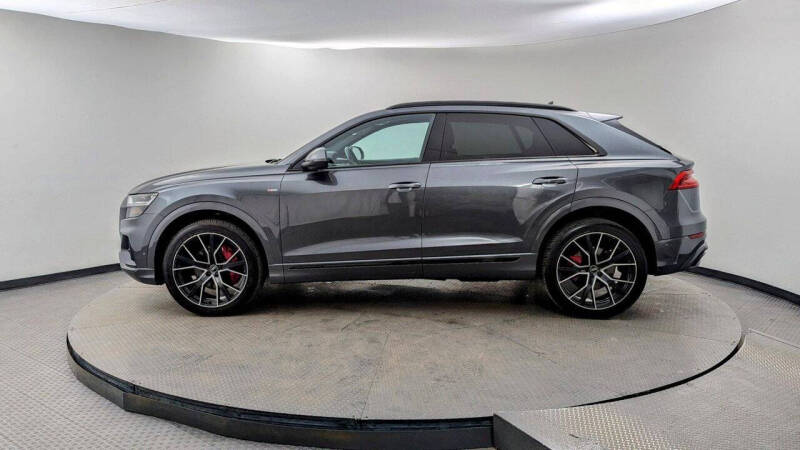 2022 Audi Q8 quattro Premium Plus 55 TFSI
