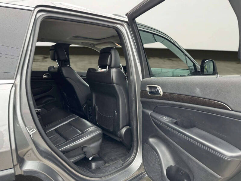 2012 Jeep Grand Cherokee Laredo