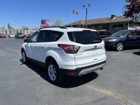 2018 Ford Escape SEL