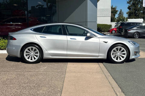 2018 Tesla Model S 75D