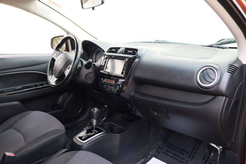2017 Mitsubishi Mirage SE