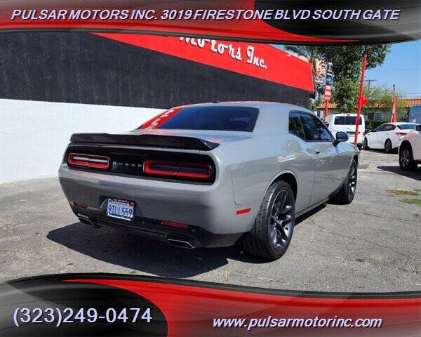 2017 Dodge Challenger SXT