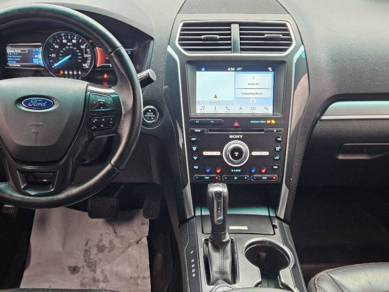 2017 Ford Explorer Sport