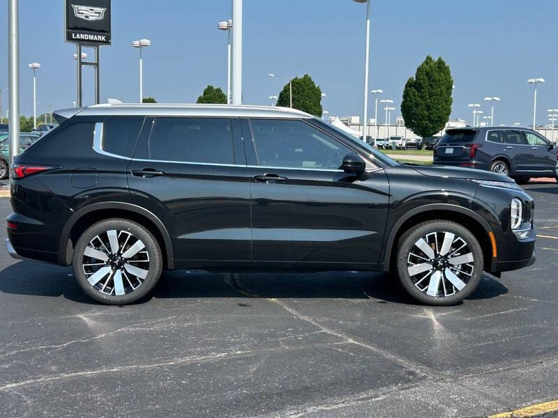 2025 Mitsubishi Outlander SEL Platinum Edition