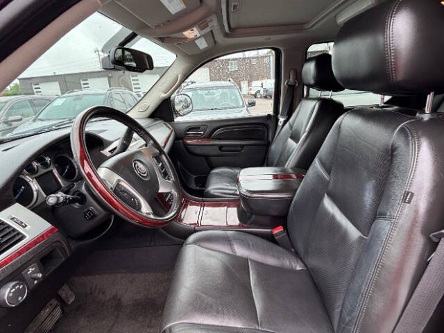 2011 Cadillac Escalade Premium