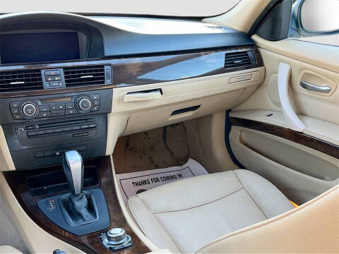 2011 BMW 3 Series 328i