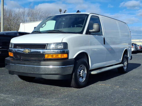 2024 Chevrolet Express 2500