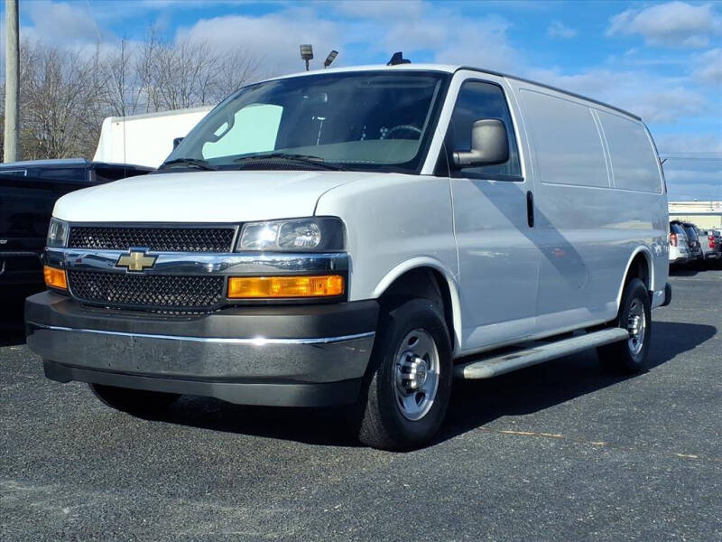 2024 Chevrolet Express 2500