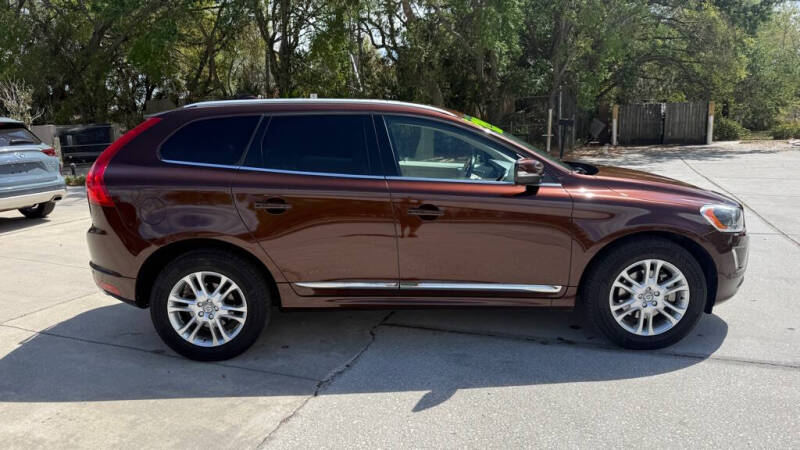 2016 Volvo XC60 T5 Drive-E Platinum