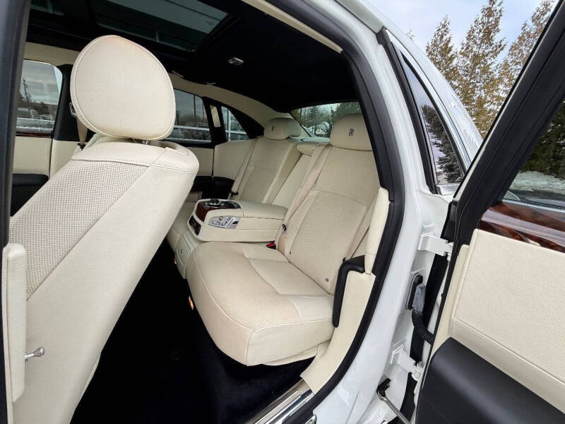 2012 Rolls-Royce Ghost