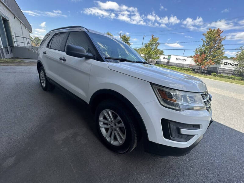 2016 Ford Explorer