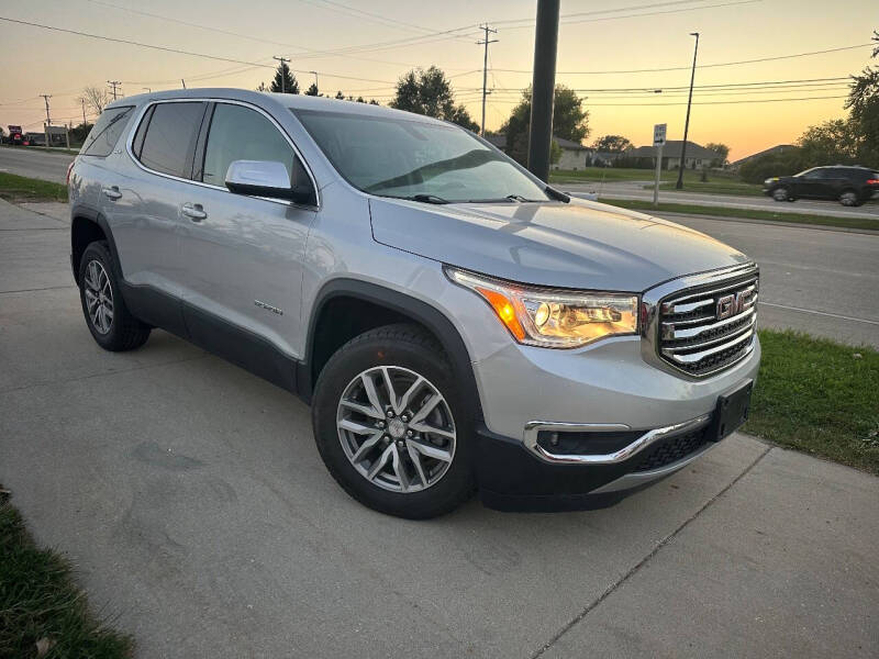 Used 2017 GMC Acadia SLE-2 with VIN 1GKKNLLS1HZ100466 for sale in Oak Creek, WI