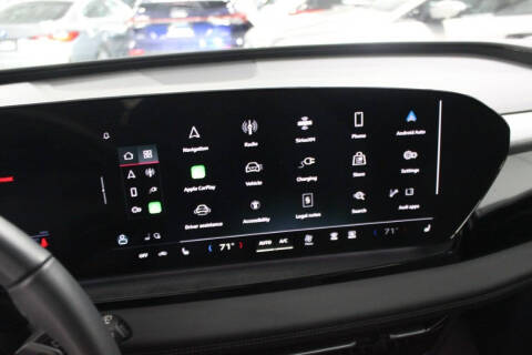 2025 Audi Q6 e-tron Premium