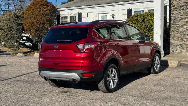 2017 Ford Escape SE
