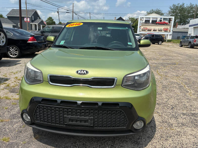 2016 Kia Soul +