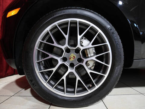 2015 Porsche Macan S