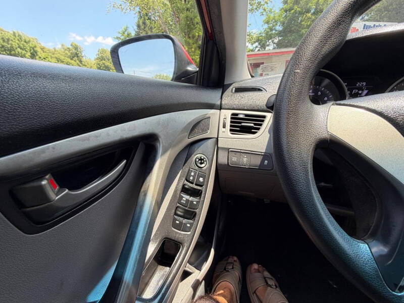 2016 Hyundai Elantra