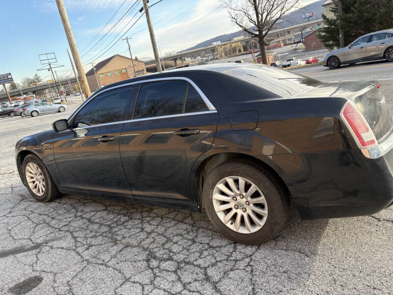 2013 Chrysler 300