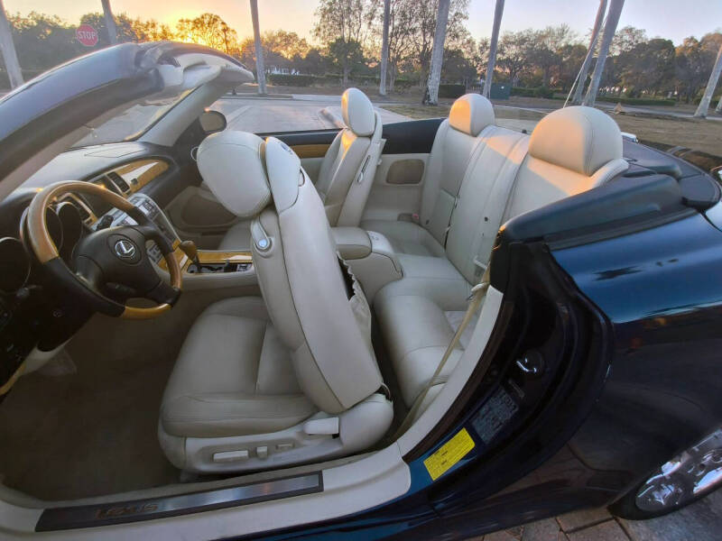 2004 Lexus SC 430