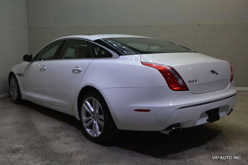 2012 Jaguar XJL Portfolio