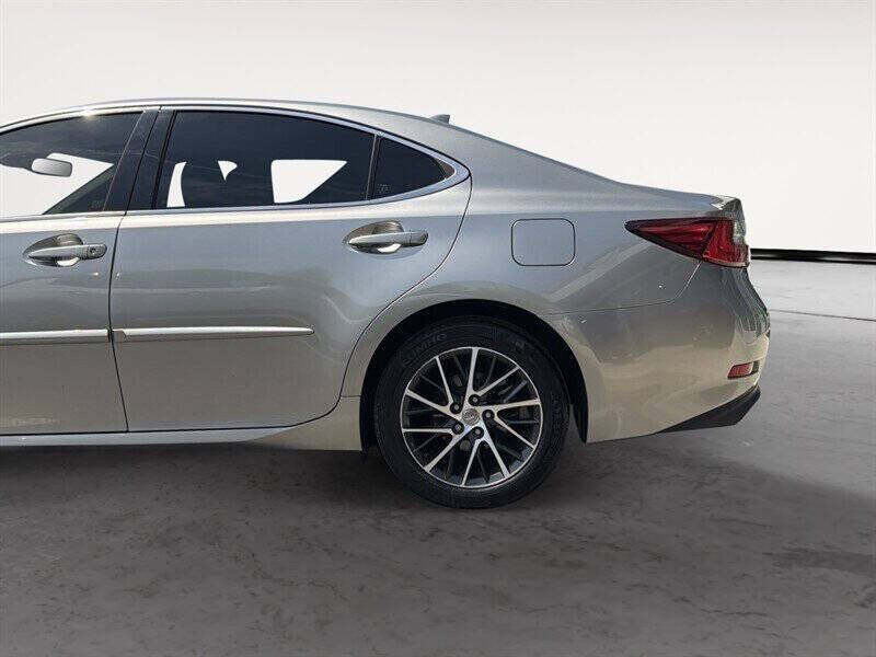 2017 Lexus ES 350