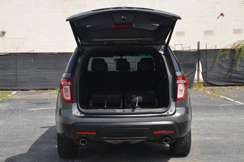 2011 Ford Explorer XLT